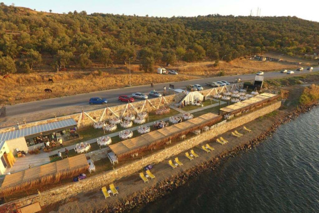 Cunda Port Beach & Restaurant