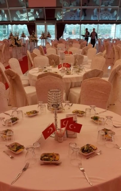 Salon Kaya