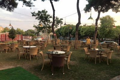 Pier Cafe & Bistro