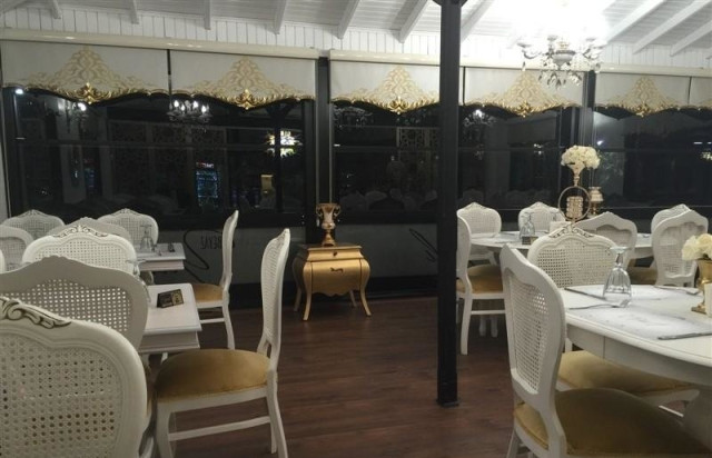 Beyaz Yalı Cafe & Restaurant