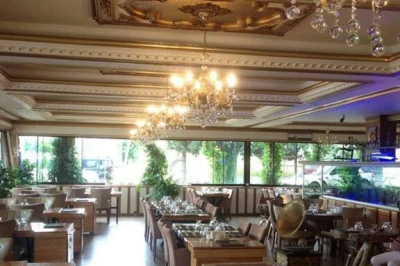 Emar Delüx Restaurant