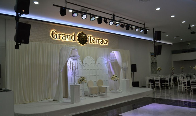 Grand Terrace