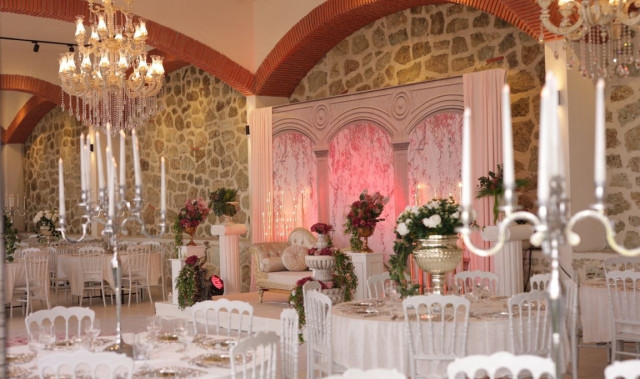 Nicomedia Park Wedding House