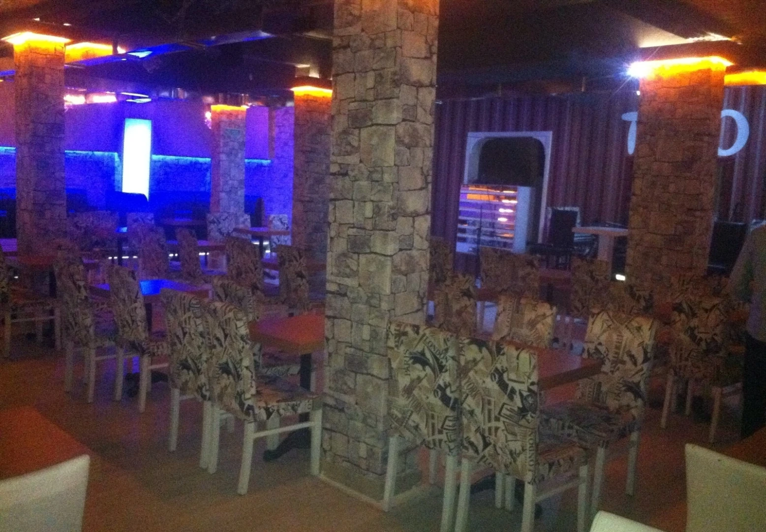 trio-meyhane-bar-06IHtKw