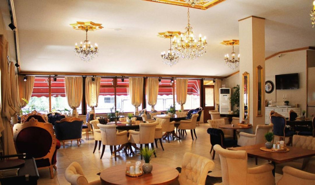 Beyaz Konak Cafe Restaurant