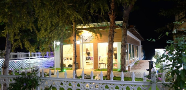 Tirvana Restaurant