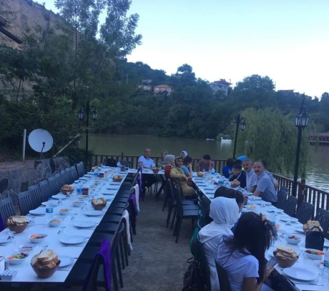 Ayışığı Pirali