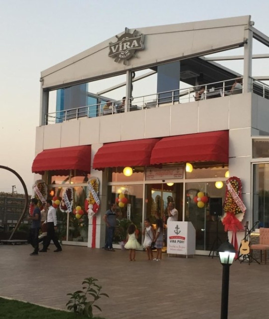 Vira Port Cafe