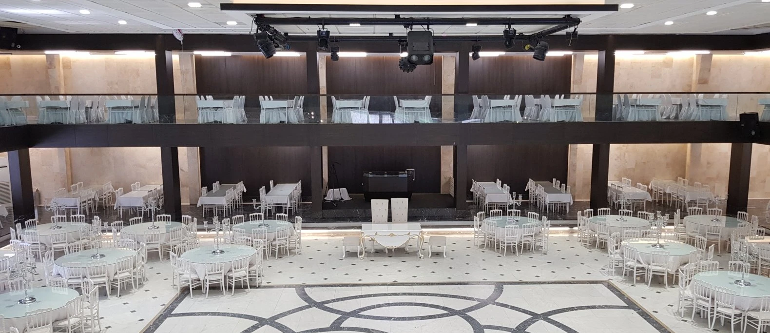 can-dugun-salonu-0EgpXXo