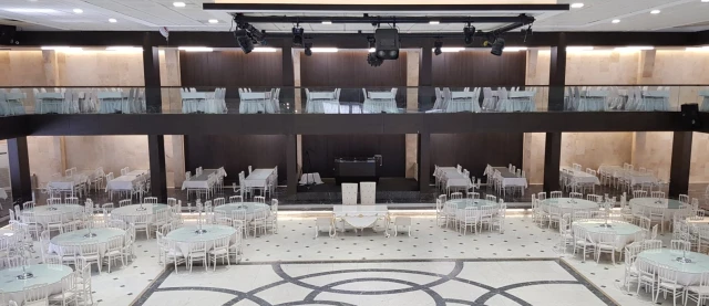 can-dugun-salonu-0EgpXXo