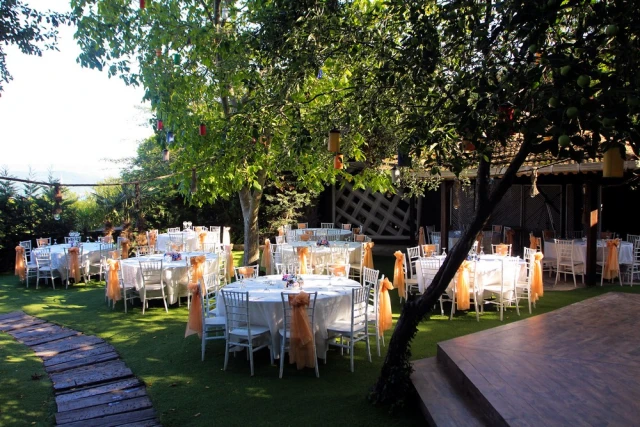 Mehmet Restaurant Dream Garden