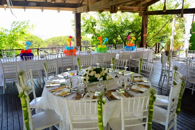 Mehmet Restaurant Dream Garden