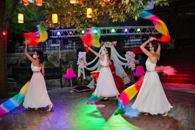 Mehmet Restaurant Dream Garden