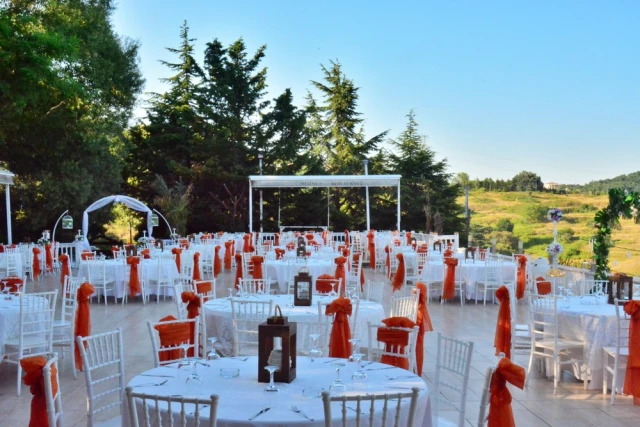 Mehmet Restaurant Dream Garden