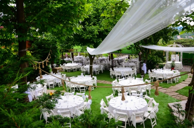 Mehmet Restaurant Dream Garden
