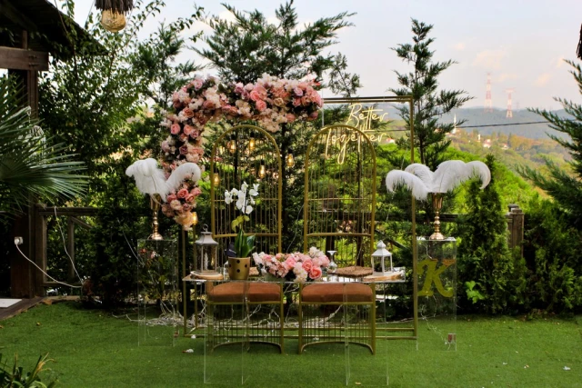 Mehmet Restaurant Dream Garden