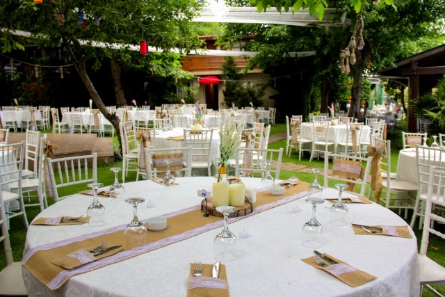 Mehmet Restaurant Dream Garden