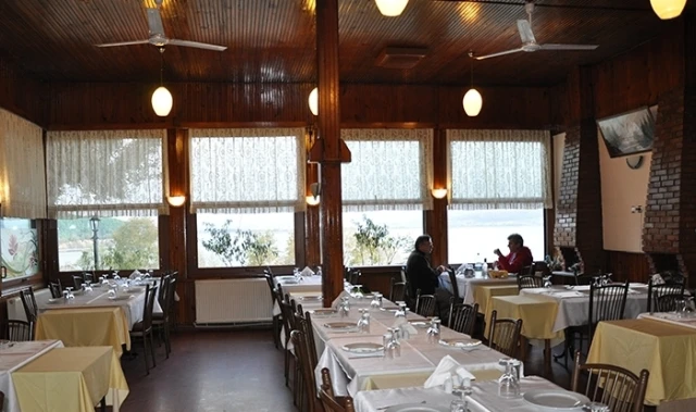 Çeşme Restaurant