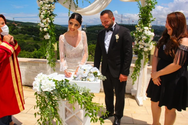 Mehmet Restaurant Dream Garden