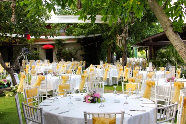 Mehmet Restaurant Dream Garden