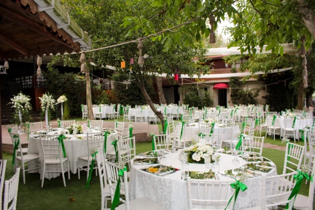 Mehmet Restaurant Dream Garden