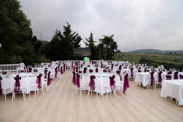 Mehmet Restaurant Dream Garden