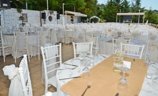 Mehmet Restaurant Dream Garden