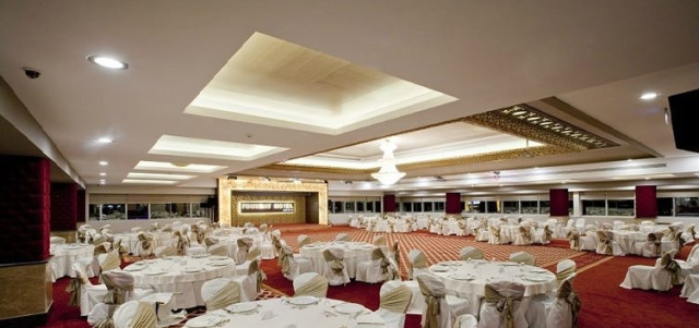 Fourway Hotel Spa Restaurant