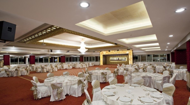 Fourway Hotel Spa Restaurant