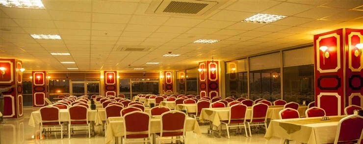 esref-restaurant-0muWdRS