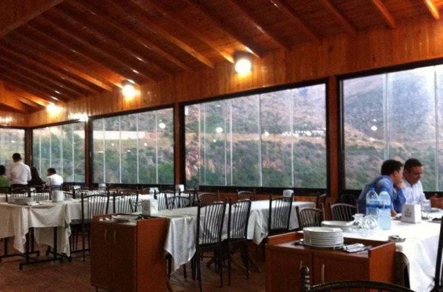 Kervan Restaurant