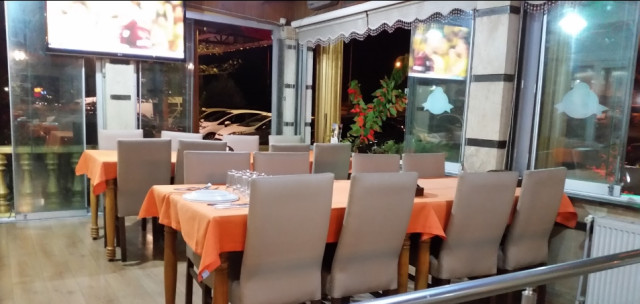 Muhtarın Yeri Restaurant