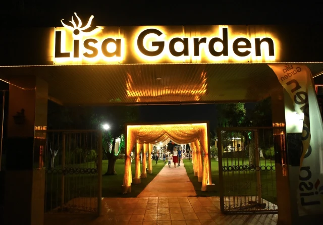 Lisa Garden