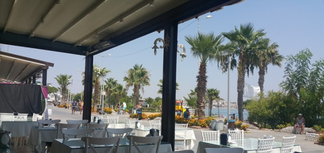 Karçiçeği Restaurant