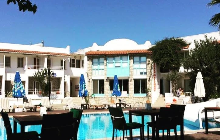 delfi-hotel-0L1kszM