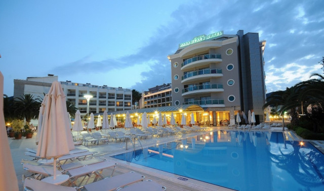 Paşa Beach Hotel