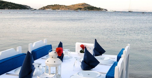 Knidos Restaurant