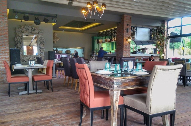 Denizatı Restaurant & Bar