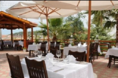 Sea Breeze Hotel