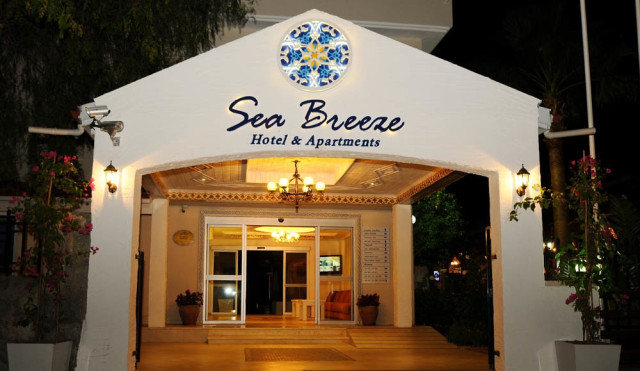 Sea Breeze Hotel