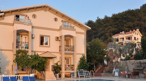 Dedem Hotel