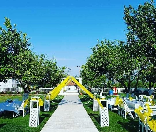 Park Beyaz Ortaca Kır Düğün Evi