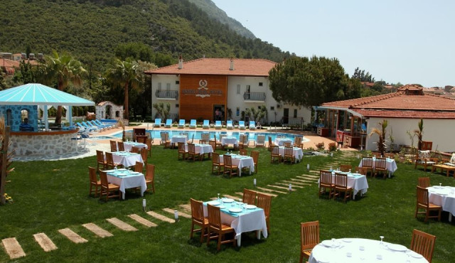 İksirci Baba Hotel