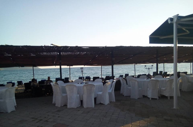 Koca Çalış Beach Restaurant