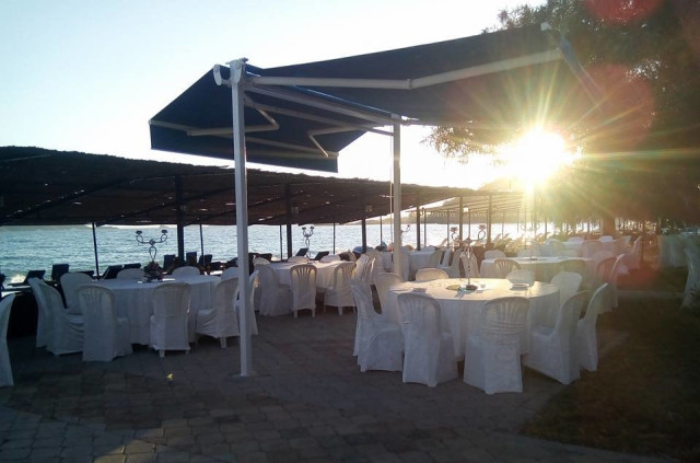 Koca Çalış Beach Restaurant