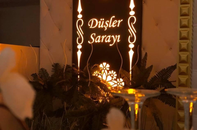 Düşler Sarayı