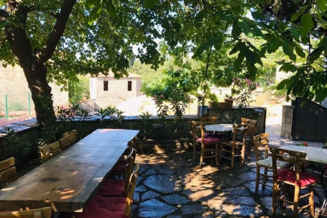 Mavras Taş Odalar