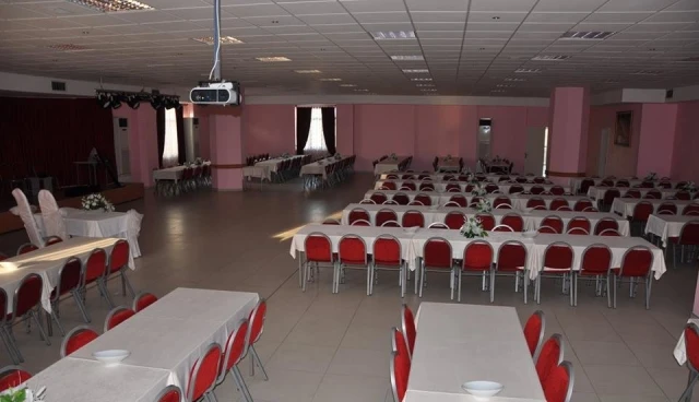 Çağrı Düğün ve Toplantı Salonları