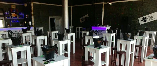 Liberta  Cafe & Bistro