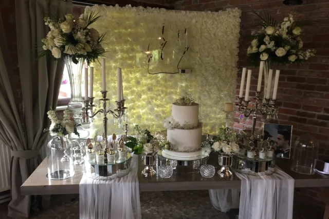 Njoy Garden Kır Düğün Salonu